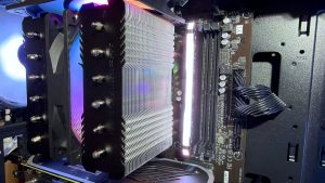 단일 채널 DRAM: PC 게이밍의 재앙인가, 아니면 CPU 캐시의 구원인가?